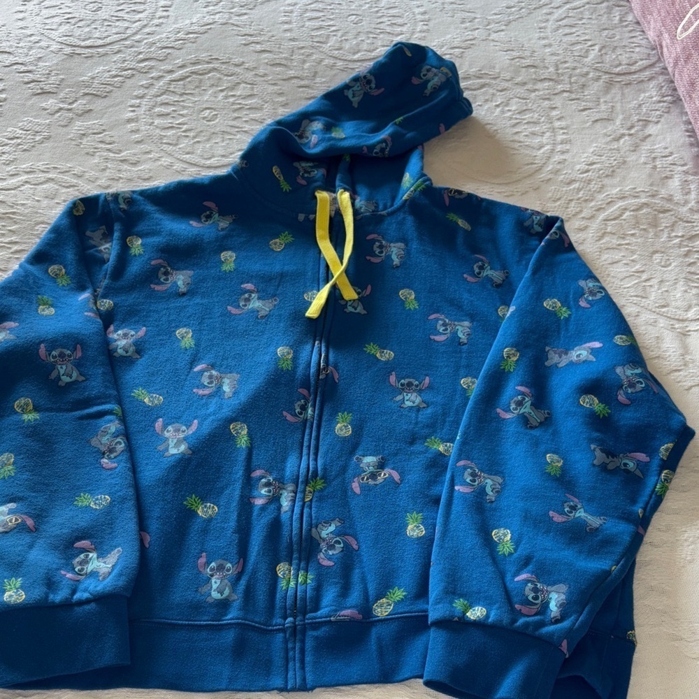 Gently Loved Rare Lilo & Stitch Full Zip Pineapple Hoodie XL Unisex